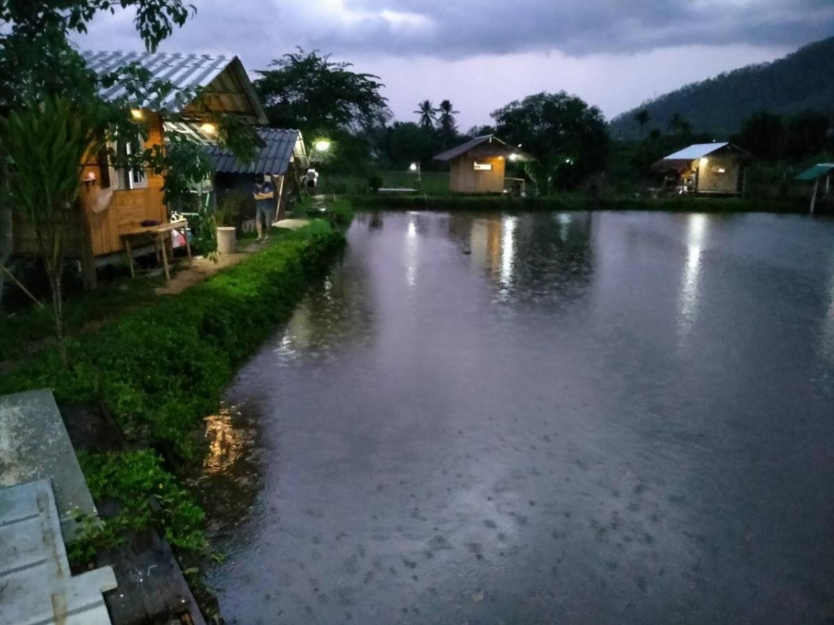Samoeng Fishing Park Home Stay Екстер'єр фото
